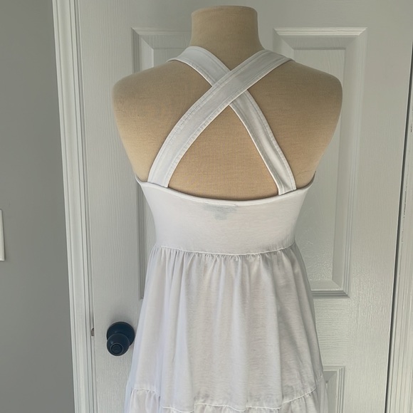 Jcrew White tiered dress with embroidery bottom. - Picture 8 of 10